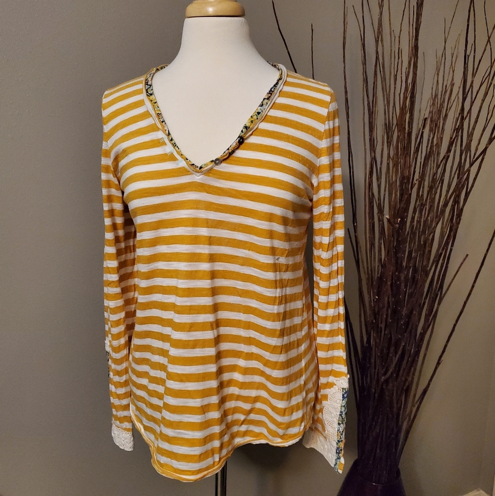 Anthro Long Sleeved Striped T Shirt w/Lace Accents